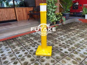 bollard pembatas jalan custom