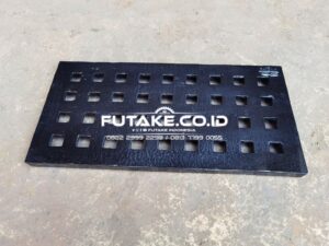 grill besi penutup selokan custom