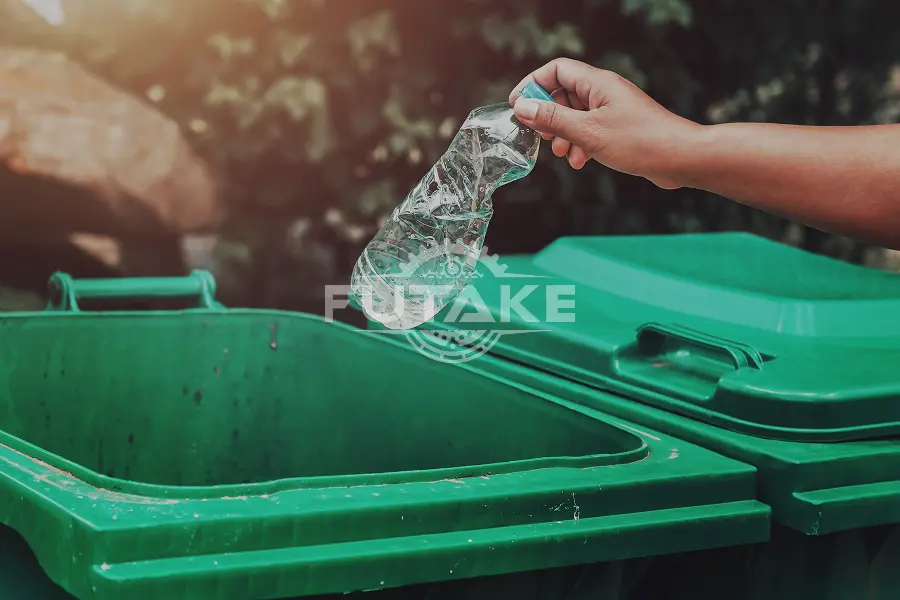 Kapasitas Tempat Sampah di Area Pedestrian