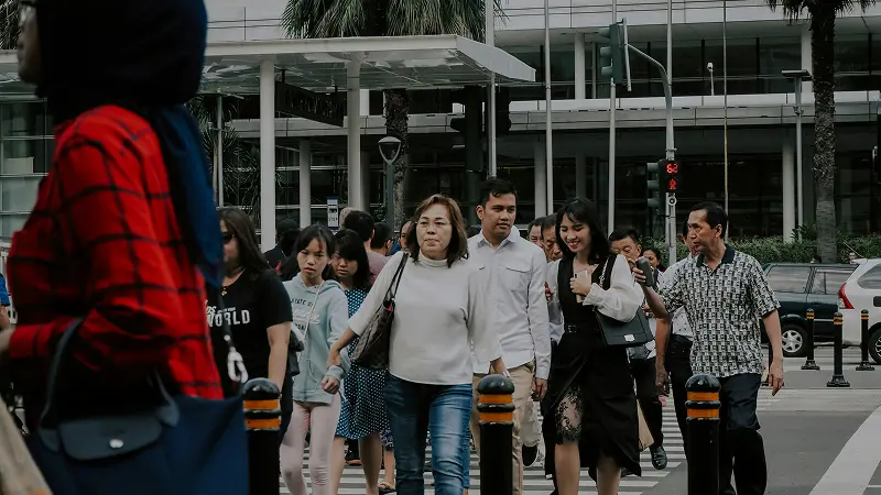 fasilitas pejalan kaki pada kawasan transit oriented development zebra cross