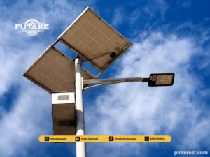 tiang lampu tenaga surya yang sudah di pasang